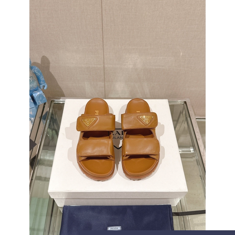 Pra*a sandals